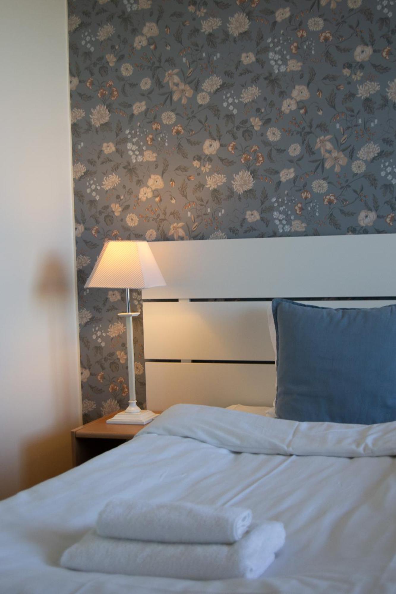 Hotel Sea Front Raseborg Exterior foto