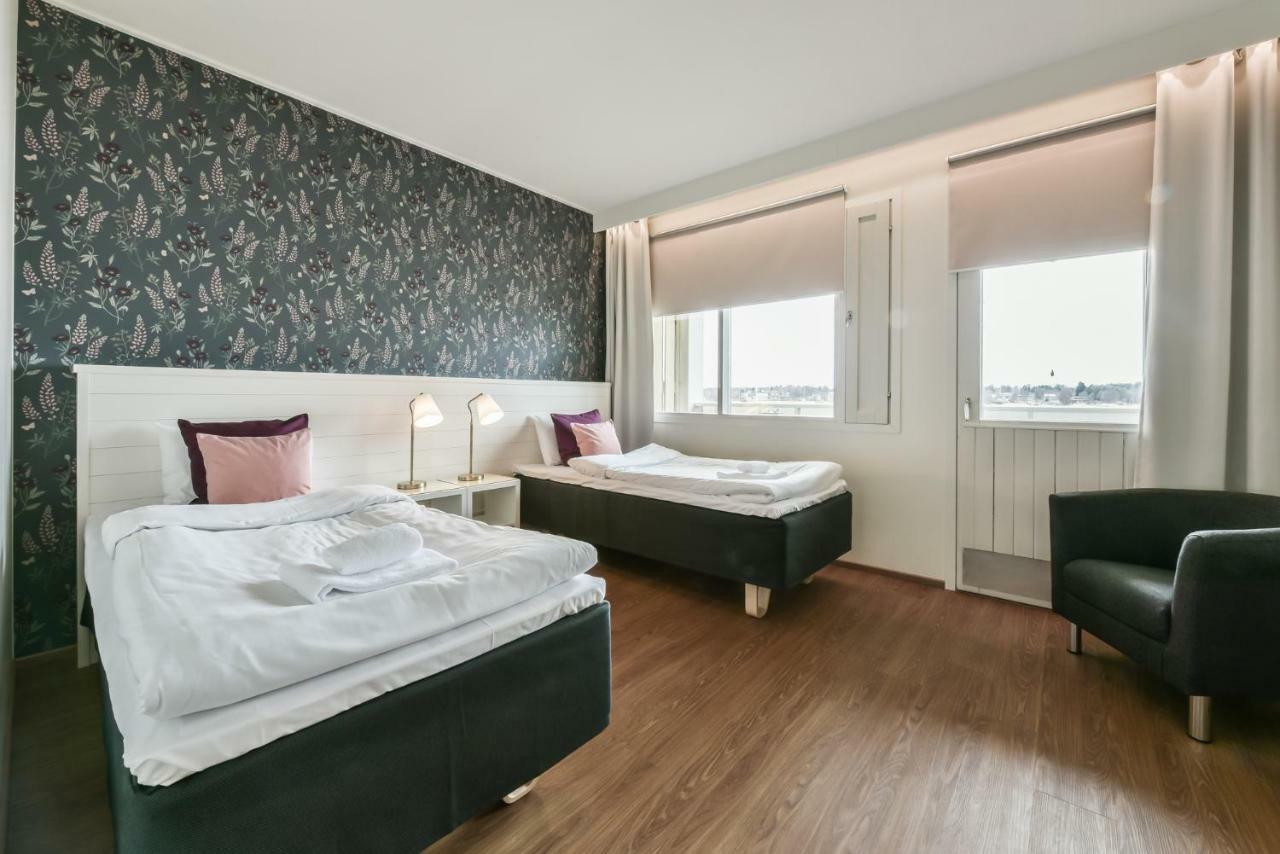 Hotel Sea Front Raseborg Exterior foto